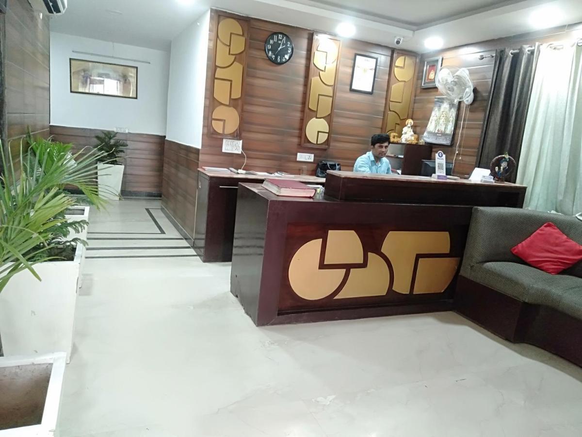 Aerocity Hotel Jindal Palace Delhi- A Well Hygiene Property"All Staff Vaccinated " Нью-Дели Экстерьер фото