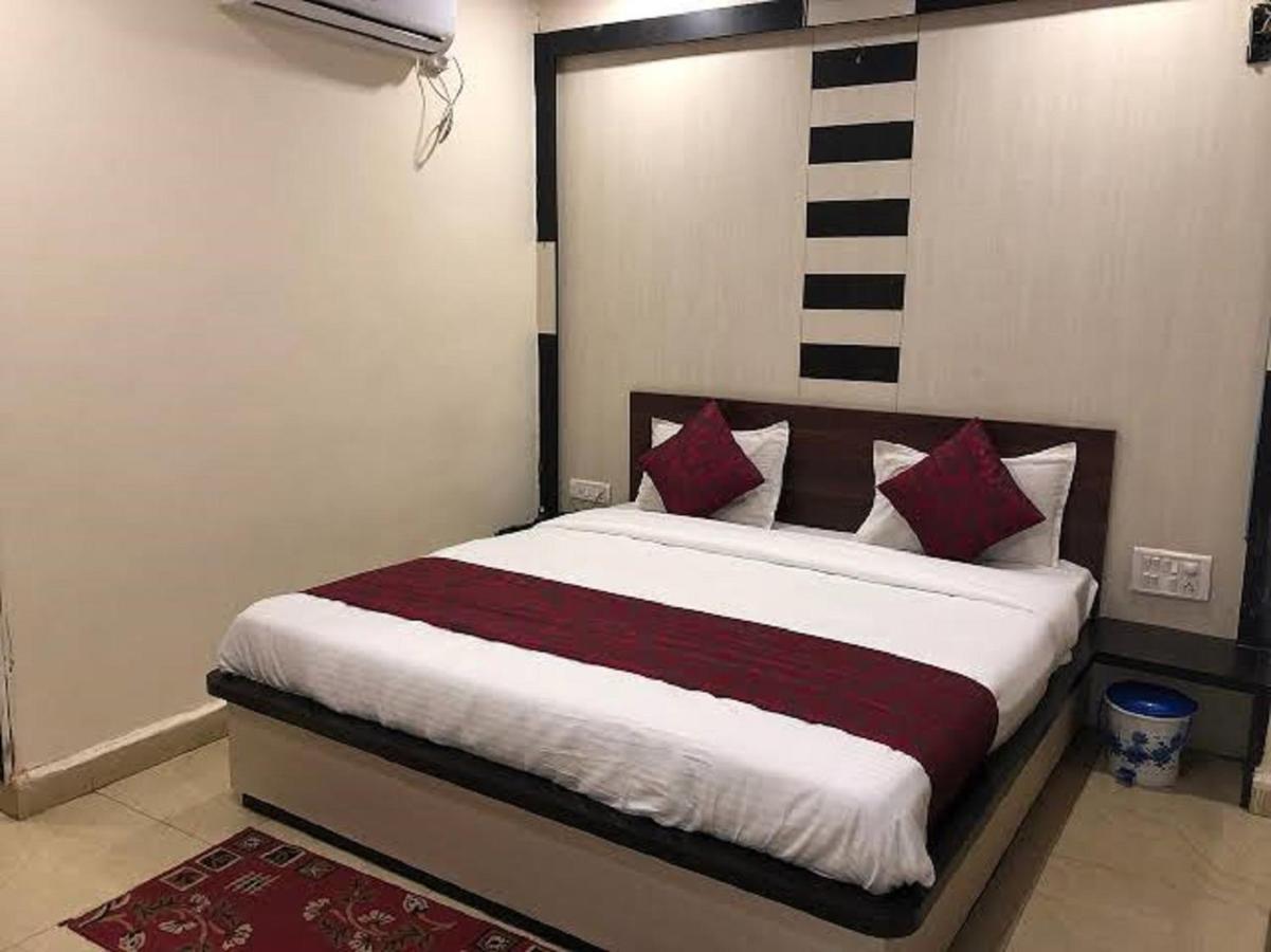 Aerocity Hotel Jindal Palace Delhi- A Well Hygiene Property"All Staff Vaccinated " Нью-Дели Экстерьер фото