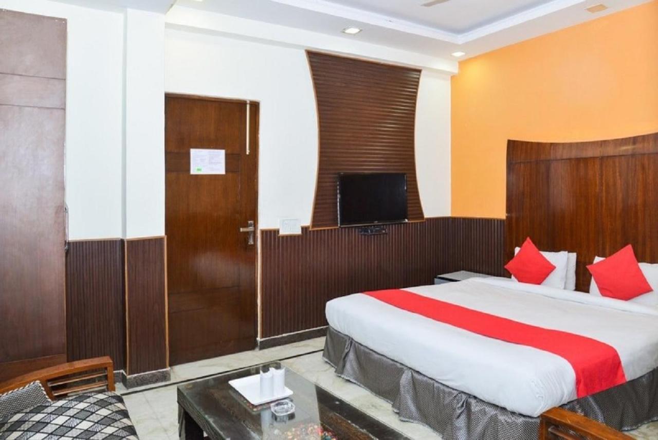 Aerocity Hotel Jindal Palace Delhi- A Well Hygiene Property"All Staff Vaccinated " Нью-Дели Экстерьер фото
